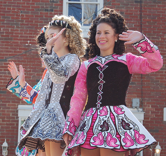 Typical outfits of Ireland. Step dancers - Image by clairegren